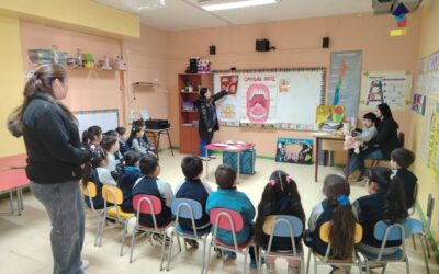 Estudiantes de Escuela los perales participan en taller de salud bucodental